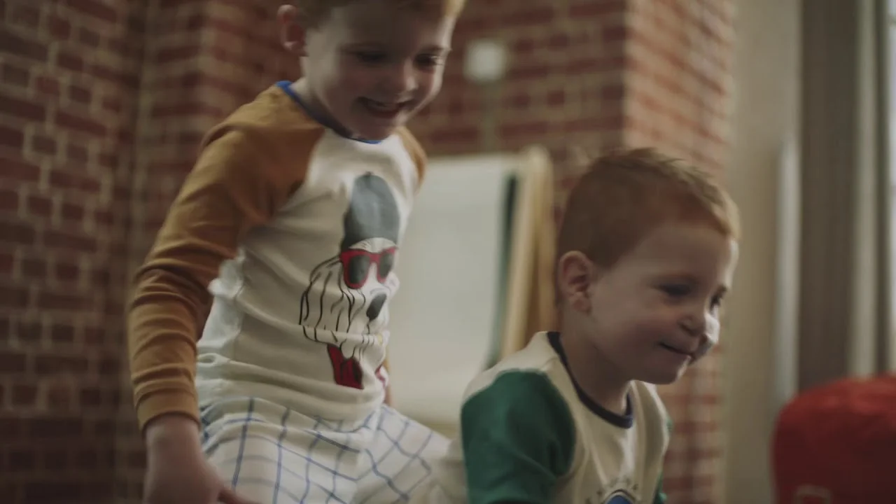 Developed by DDB Sydney, the campaign highlights the importance of everyday family life when a child is undergoing treatment for a serious illness. Ronald McDonald House creates a home away from home and provides a range of services to help family life carry on.