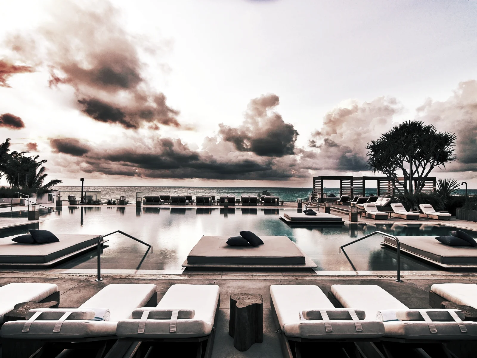 SLEEP_ 1 SOUTH BEACH. #PremiumChoice #SouthBeach #NewStyle #SpaRevolution https://www.1hotels.com/south-beach