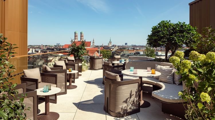 lc-muclk-greta-oto-terrace-left-21381-Wide-Hor.jpeg