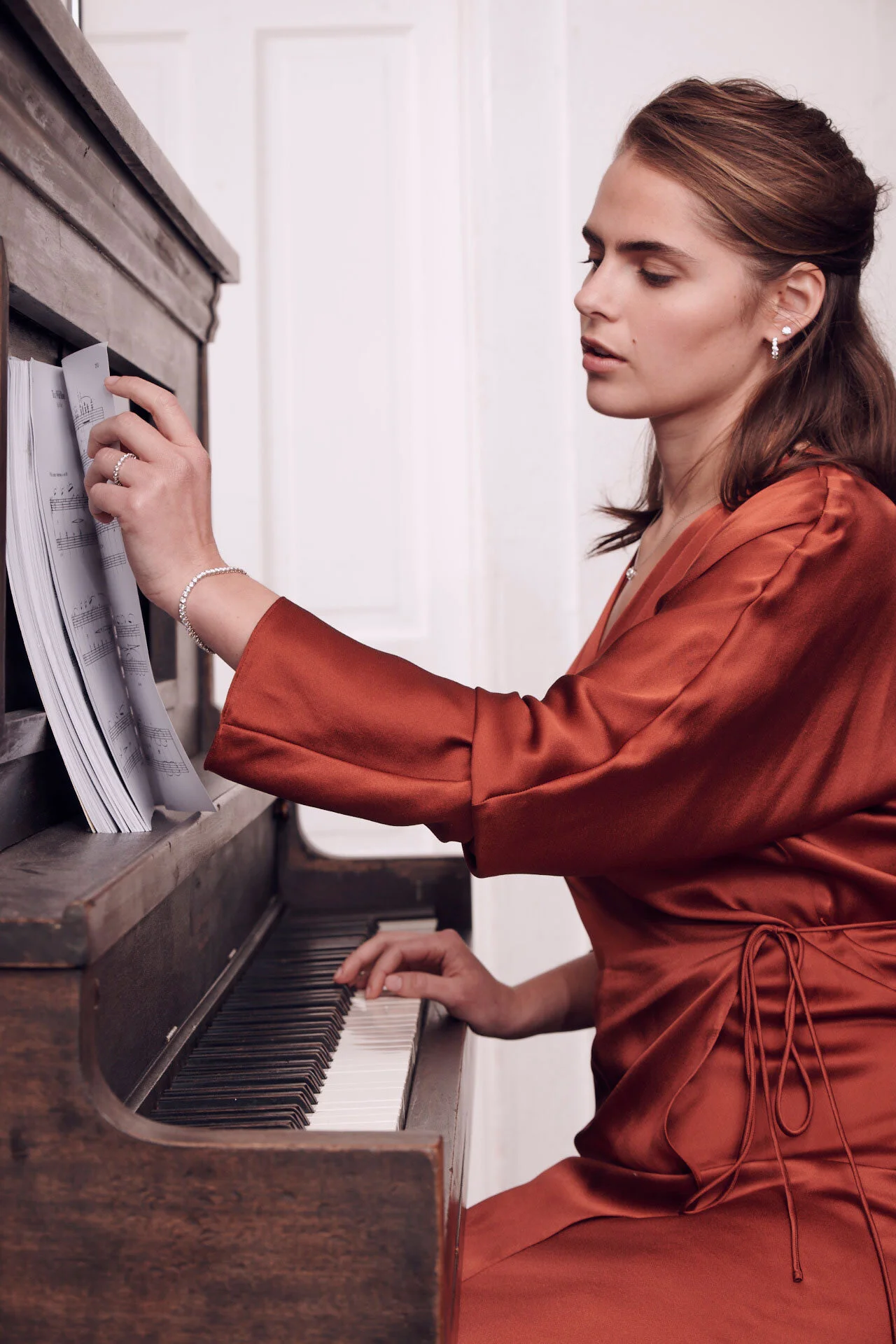 katie-evans-art-direction-forevermark-piano.jpg