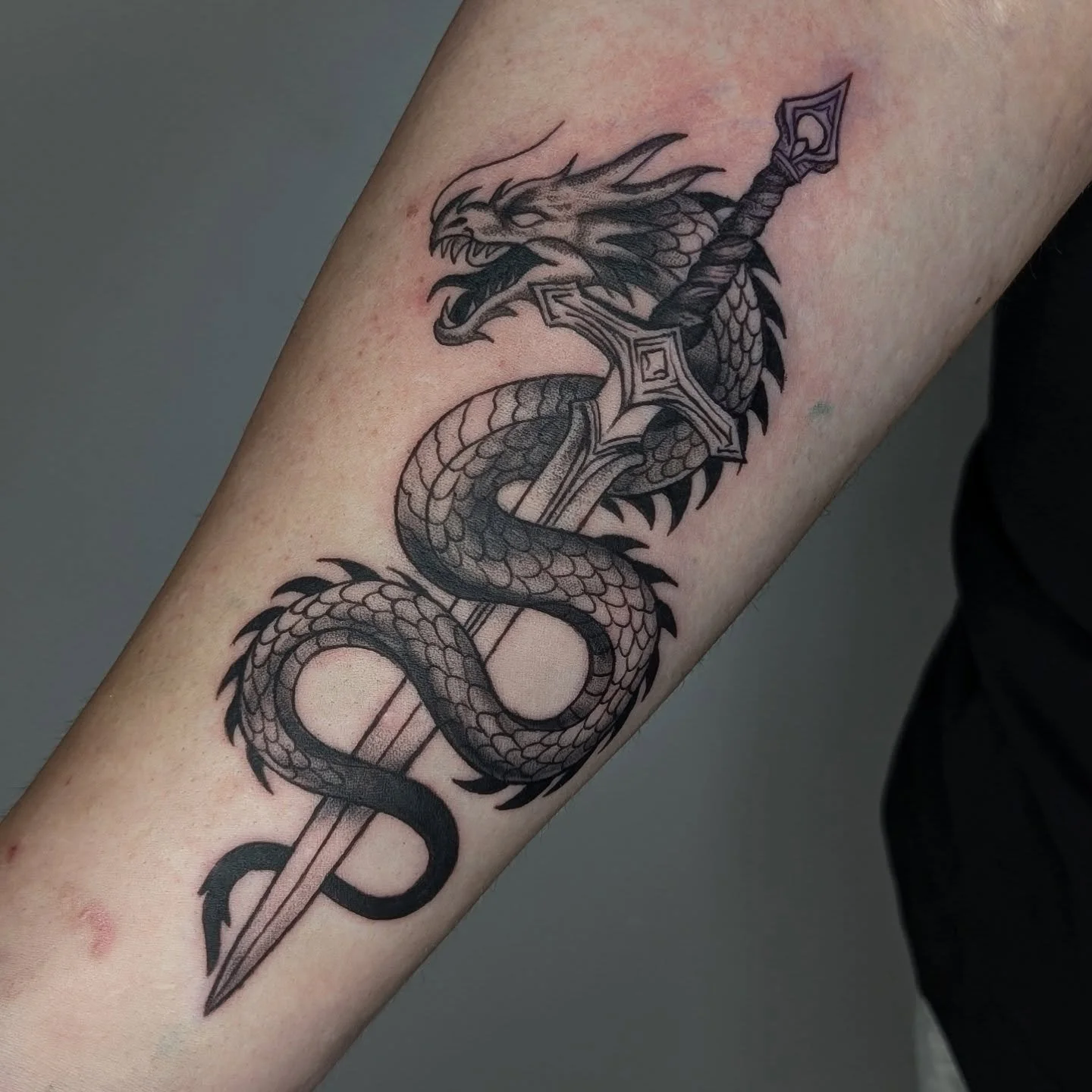 Back to posting regular content and also back in the studio. Dragon and dagger done for @teodor_bercea . His first tattoo and took it like a champ. Thank you for the trust! 
Bookings for May and June are open. Weekend slots are fully booked. Feel fre