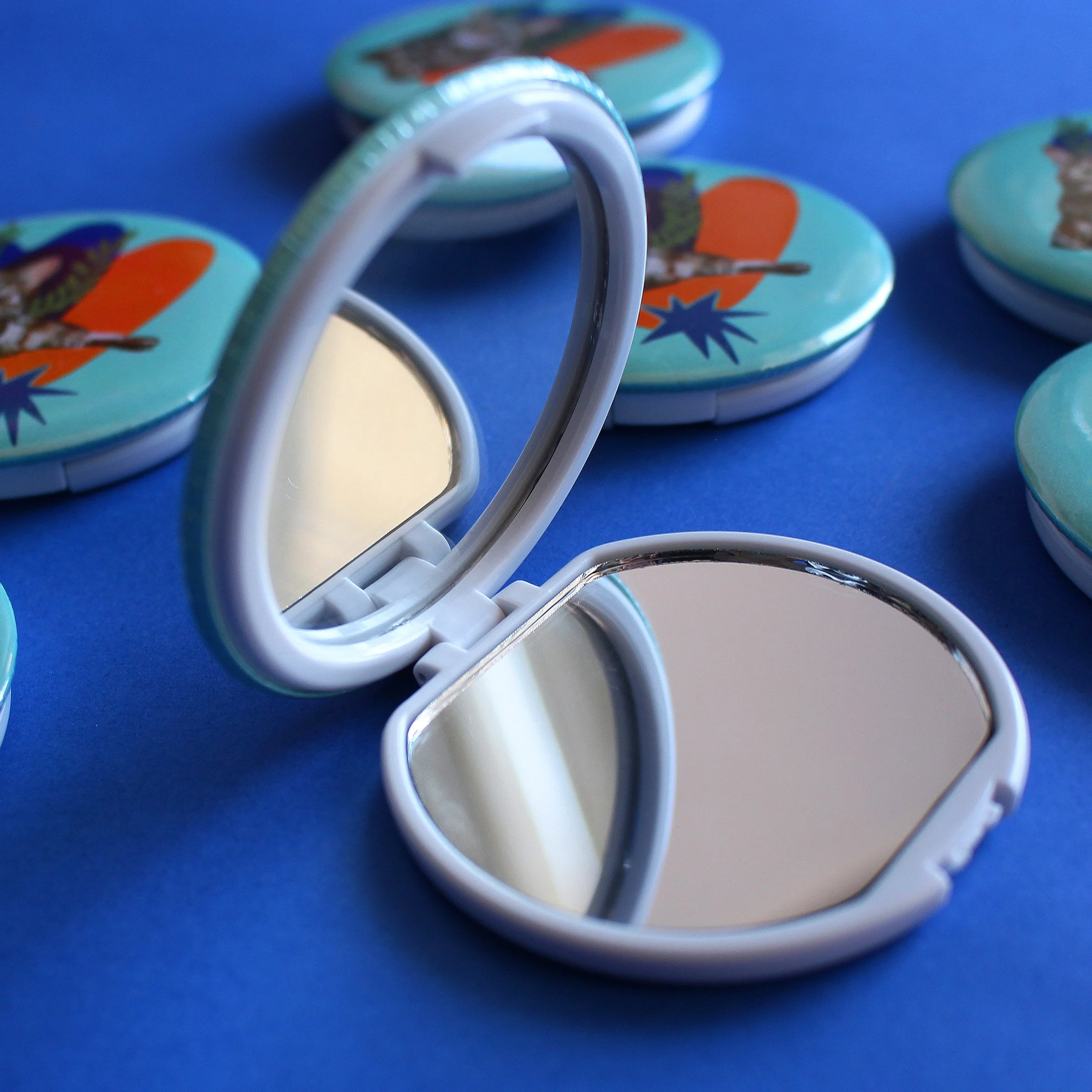pocket mirror copy3.jpg