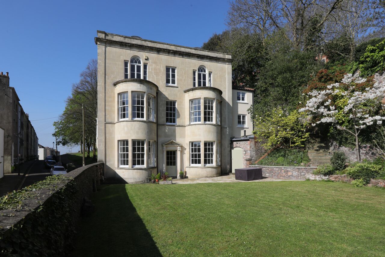 Grazebrook Dale Architects*