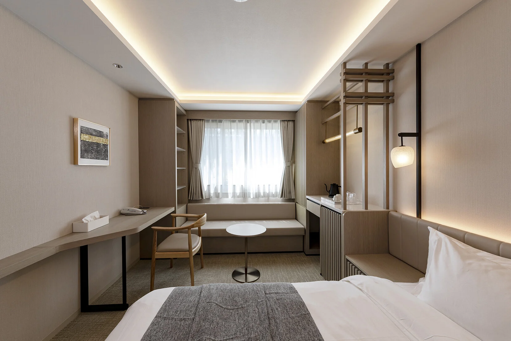 Deluxe Room.jpg