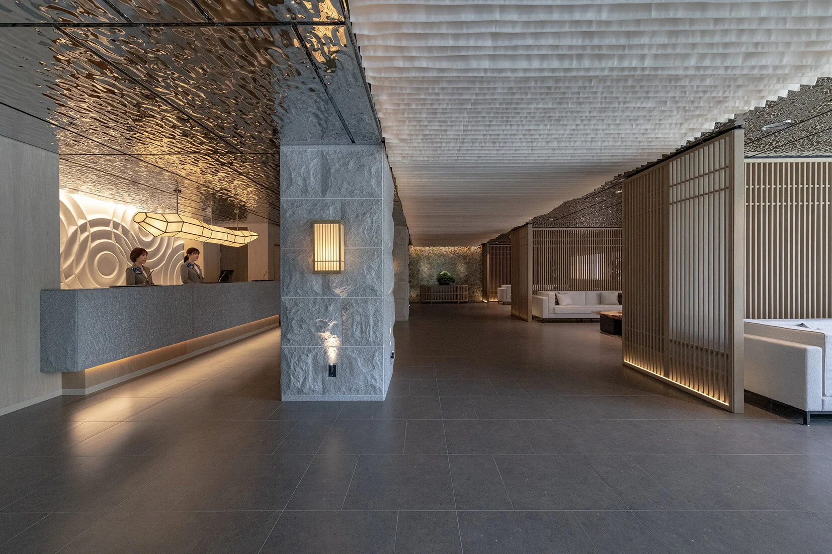 Lobby 1.jpg