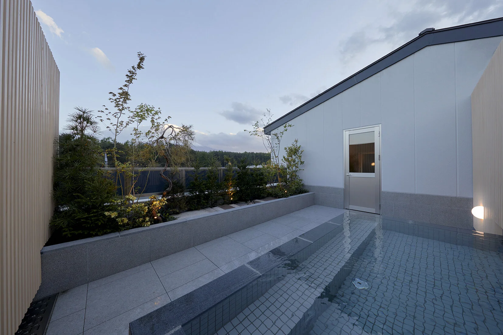 Onsen 2.jpg