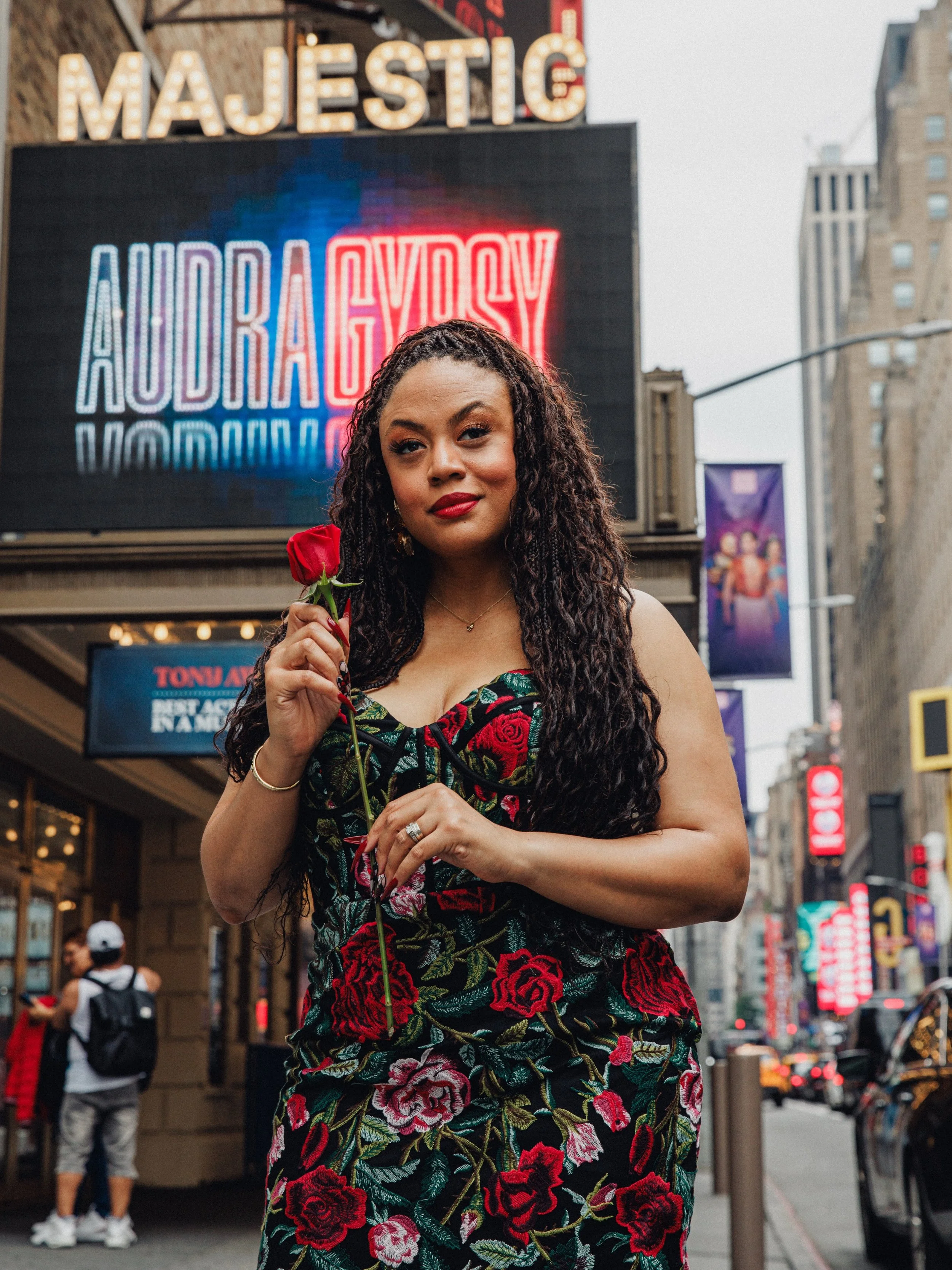 Happy Tony Awards Week to All Who Celebrate 🌹 Can you guess which musical will be the inspiration for this year&rsquo;s Tony Awards look?

📸: @marcjfranklin 
💅🏽: @yoko_m_a_hz @lexi_nails_spa 
💁🏽&zwj;♀️: @joliedensbeautybar 
👗: @nordstrom @nord