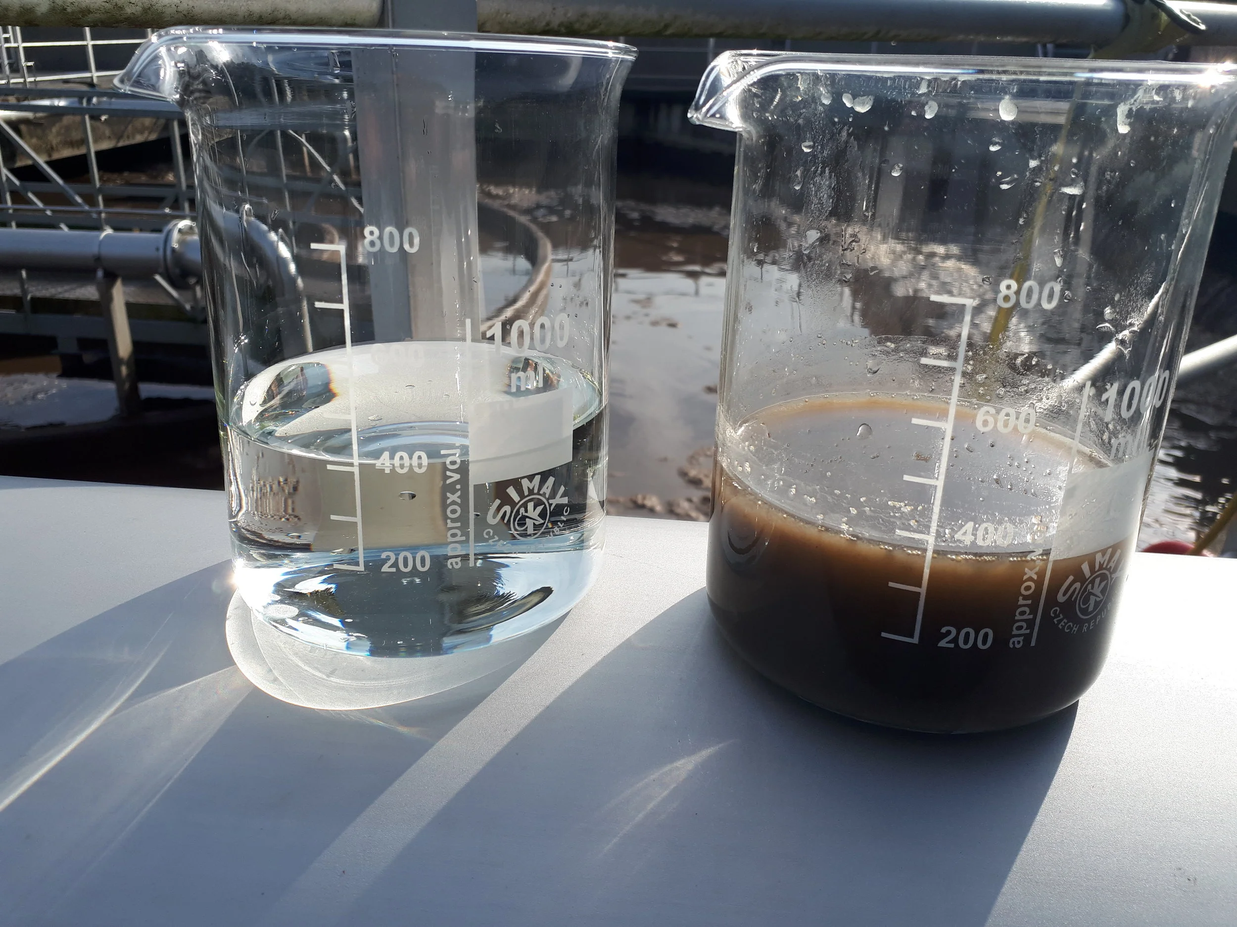 Application: MBR Location: Denmark Description: Temporary small scale MBR unit treating sewage, with the use of Ozone (O3) in the backwash water resulting in 2-3x flux increase