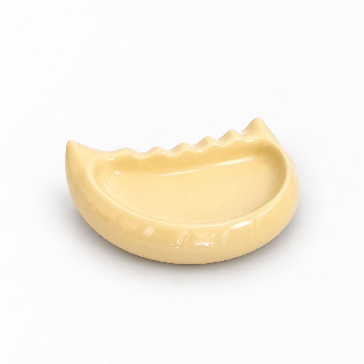 Glossy+Crescent+Cat-Ear+Ceramic+Dish.png