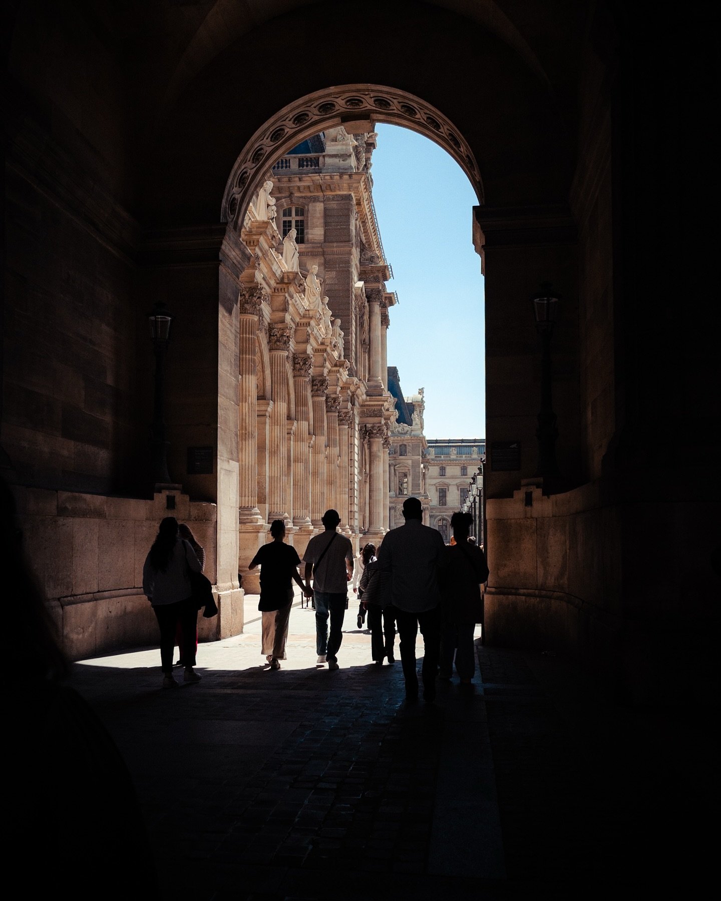 🇫🇷/🇬🇧
ANTHOLOGIE PARISIENNE. La semaine derni&egrave;re, je suis retourn&eacute; &agrave; Paris pour quelques jours, &agrave; la fois pour le travail (c&rsquo;est une histoire pour une autre fois) et pour voir les amis. Par crainte qu&rsquo;il ar