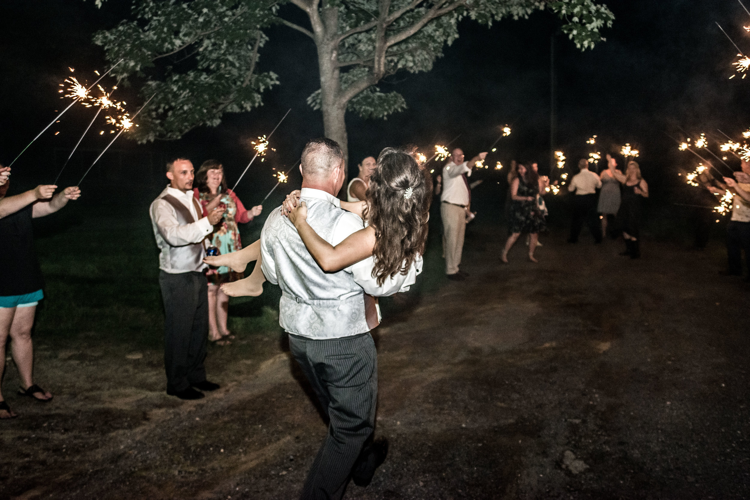 2018.06.22 Hardy-Baty Wedding Weekend in the Virginia Countryside-264.jpg