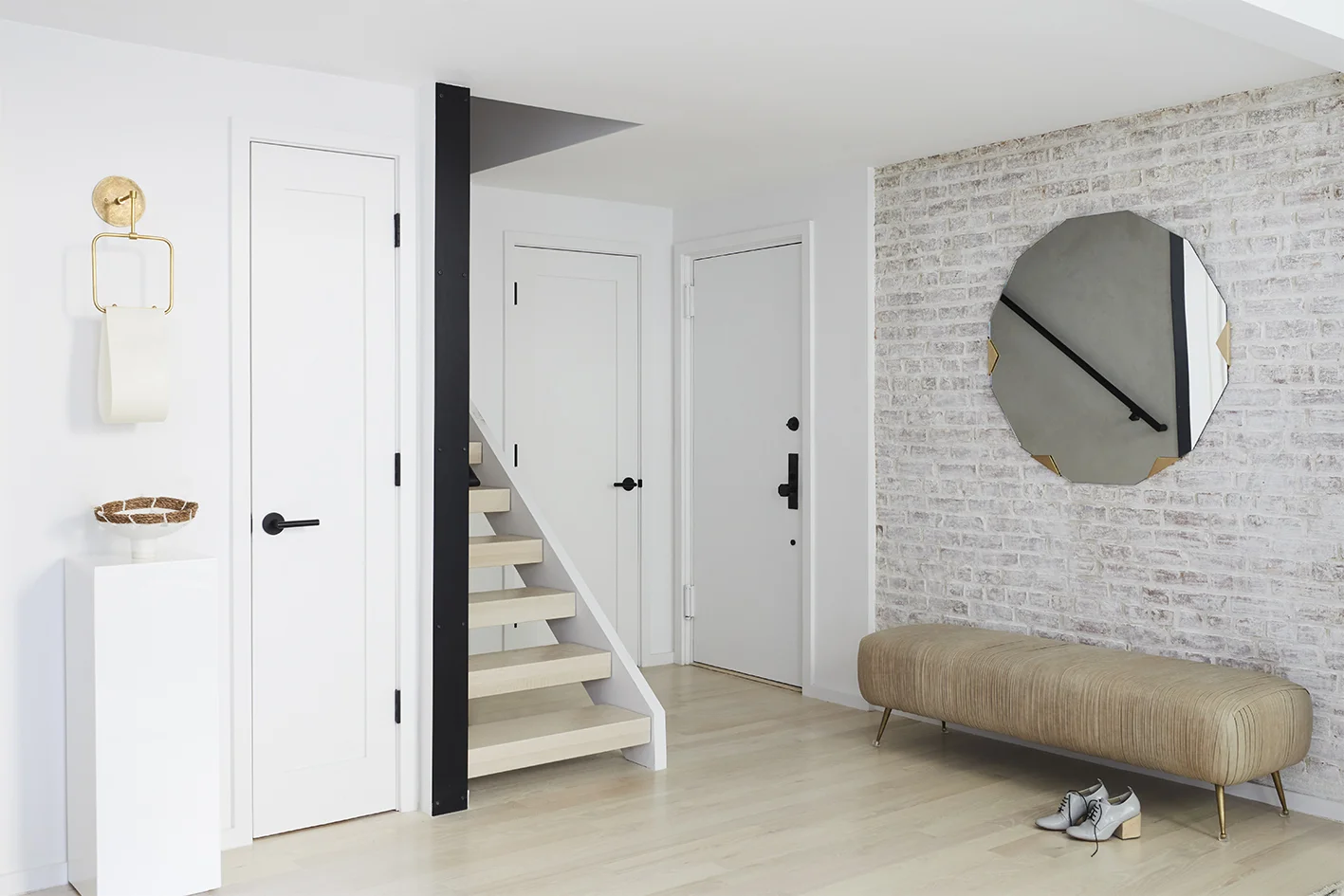 a. 18th_St_Entryway_002*.jpg