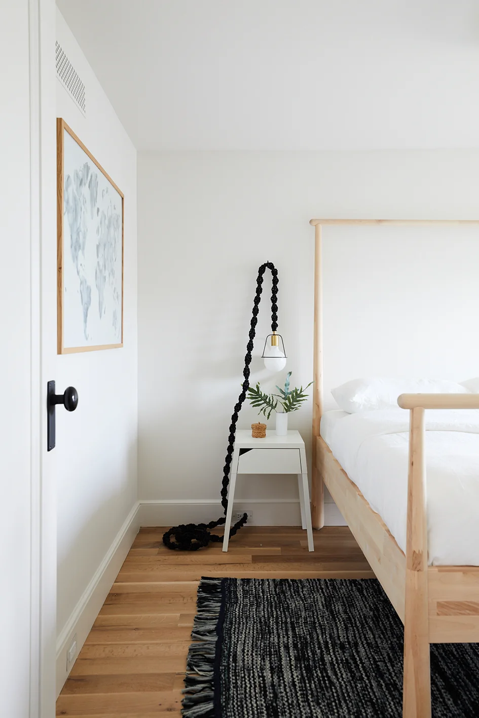 x. Kids Bedroom Slope_Townhouse_Bedrooms_3rd_Floor_010.jpg