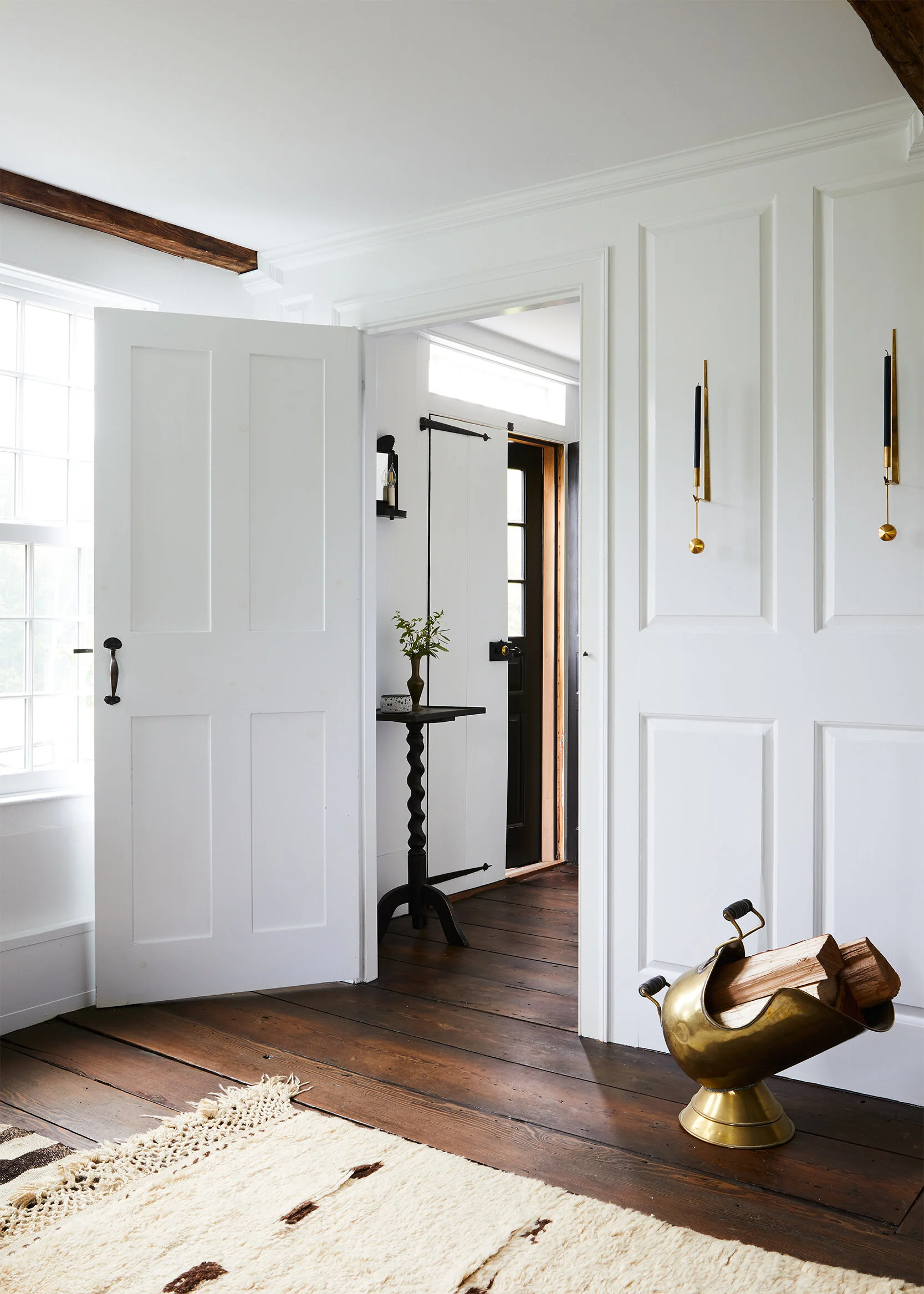 nune_Bruey Cottage_den_03a.jpg
