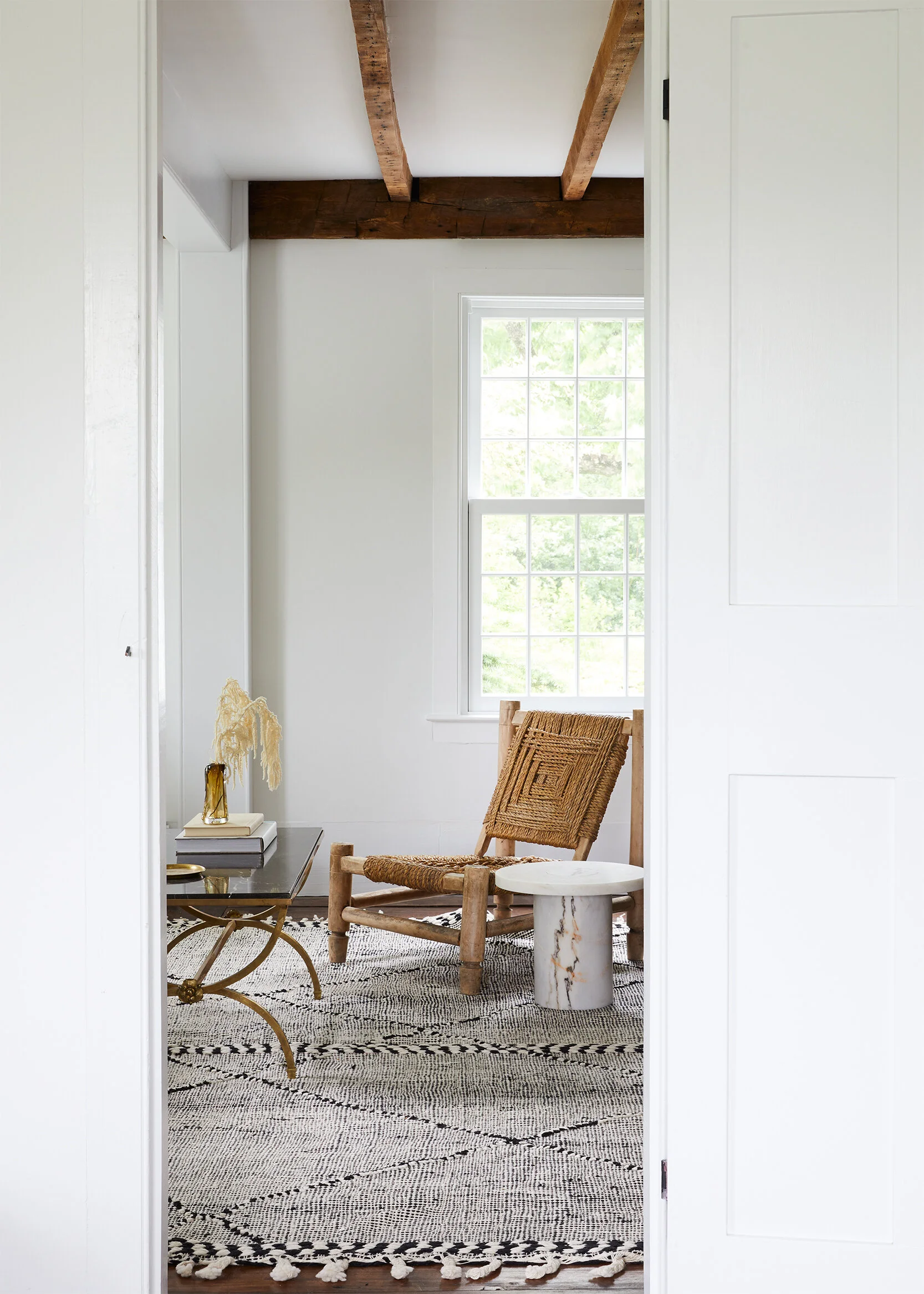 nune_Bruey Cottage_dining seating area_02.jpg