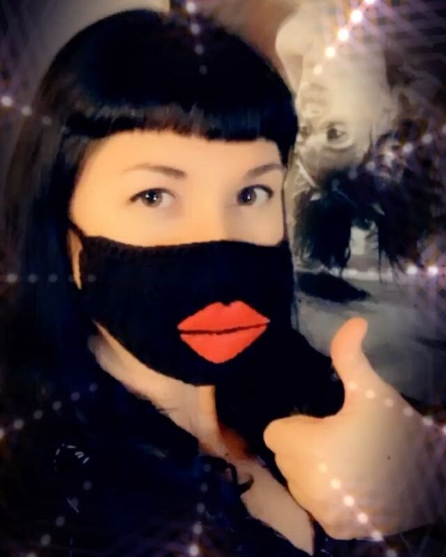 Stoked about my stylin and super comfy mask by @rockerbands !💕If you want me to wear one to play your event, I&rsquo;m ready ! 🤗 .
.
(Other perks of mask wearing include lip syncing to The Cranberries in the grocery store and sticking your tongue o