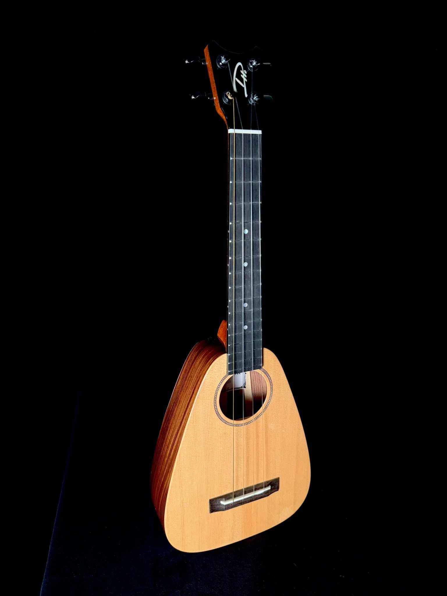 Tiny Tenor Vibrante Spruce/Pau Ferro 23029
