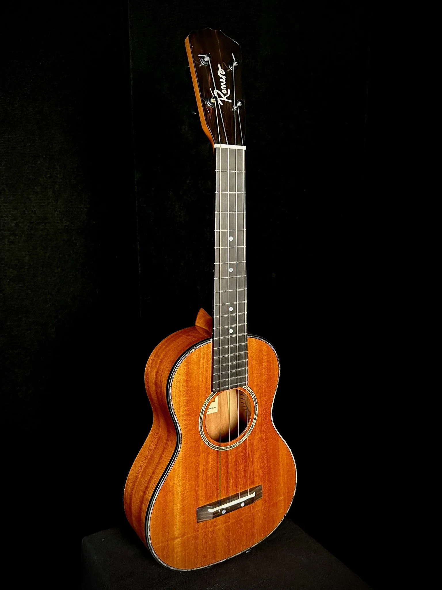 Signature Tenor Mahogany 23004
