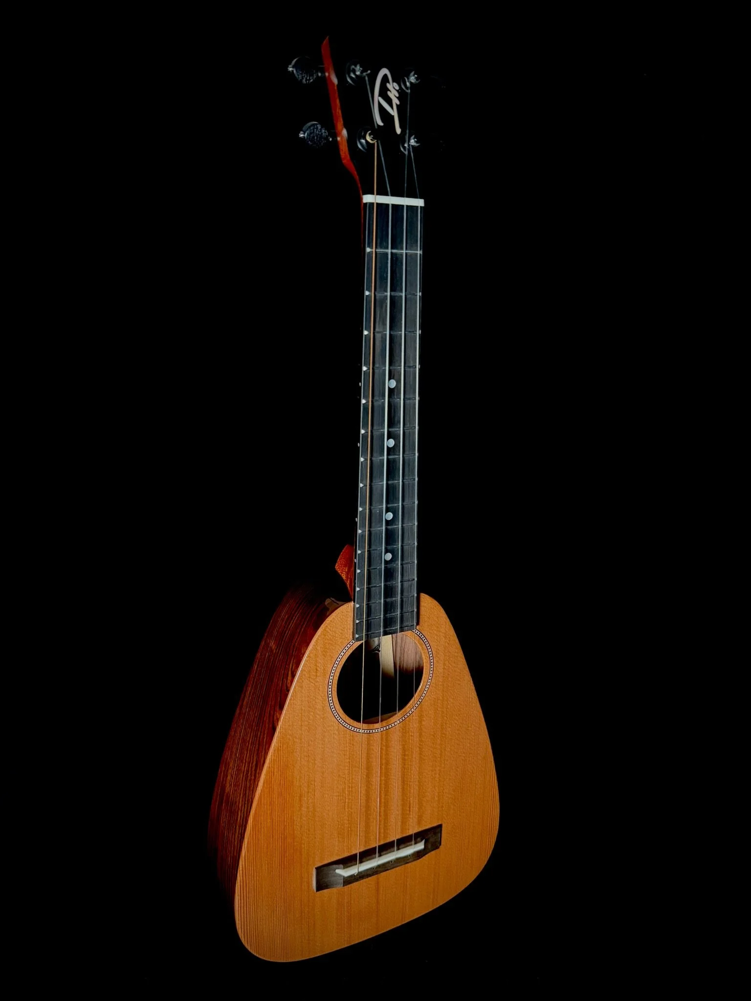 Tiny Tenor Vibrante Cedar/Pau Ferro 24033
