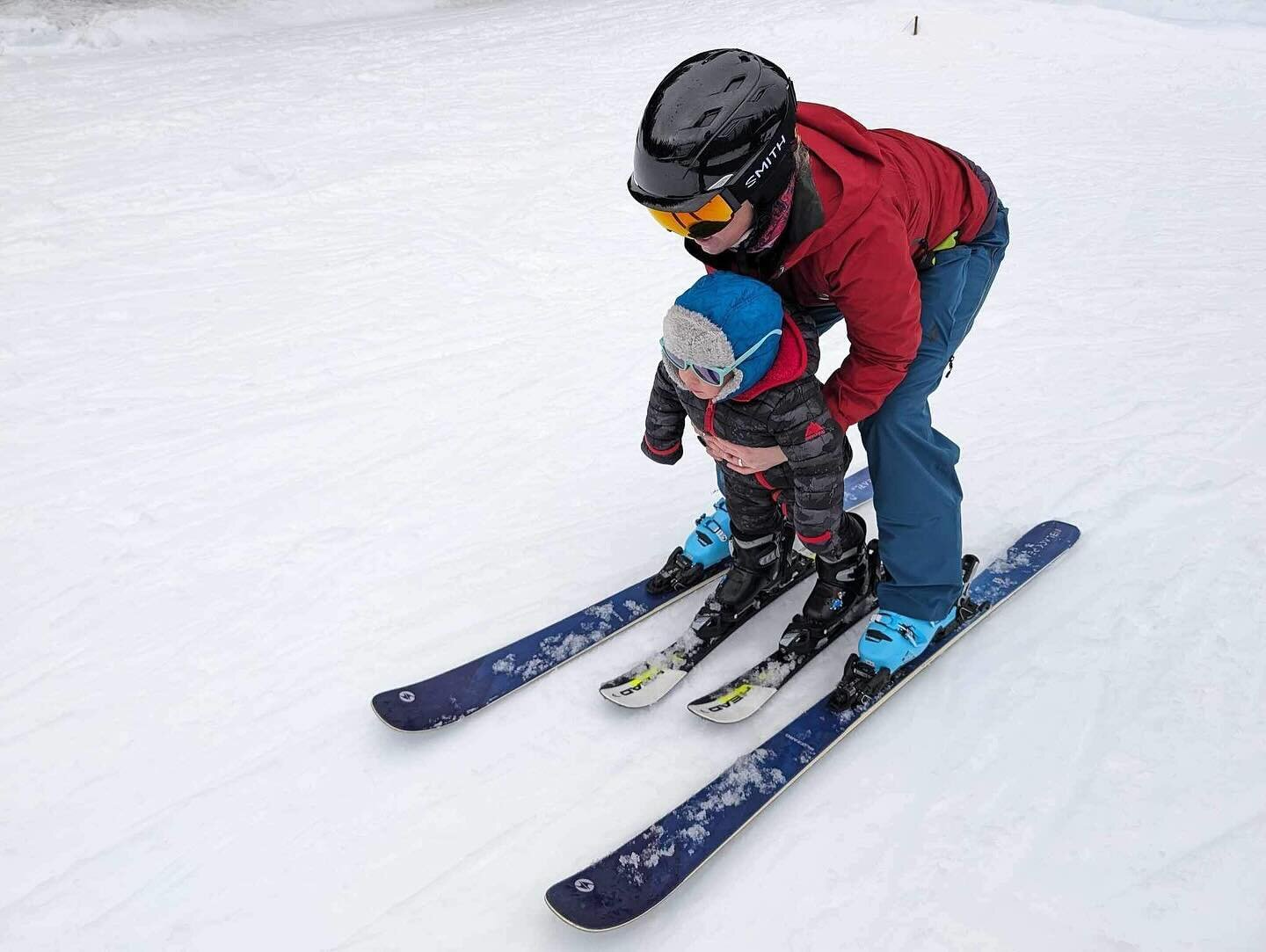 Be still, my heart! My son&rsquo;s first day shredding, and he was&hellip; shready! The features of the bunny slope included: zoom, up!, and SNACK! 
.
.
.
@jonathanlmarshall @skiwillamette 
.
#skiwillamette #ski #skilife #bunnyslope #toddswhoski #wob
