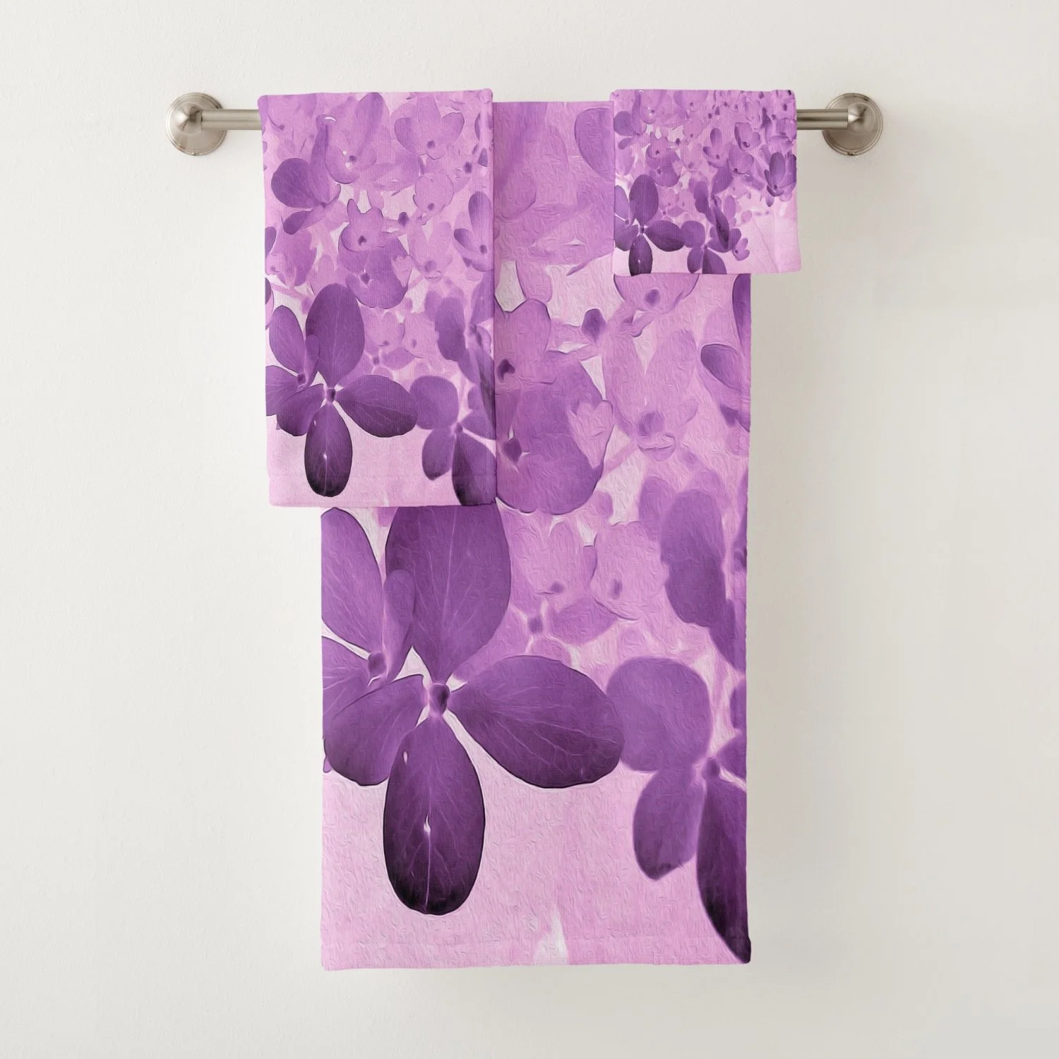 Elegant Pink and Black Limelight Hydrangea Bath Towel Set