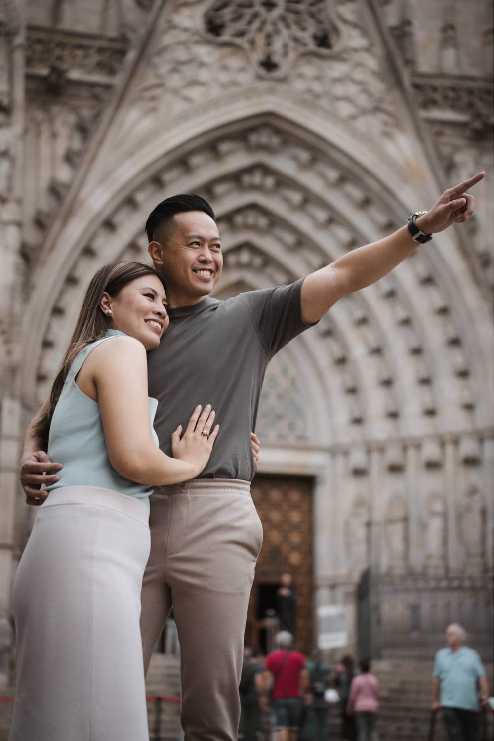 Asian Couple infront of Cathedral of Barcelona