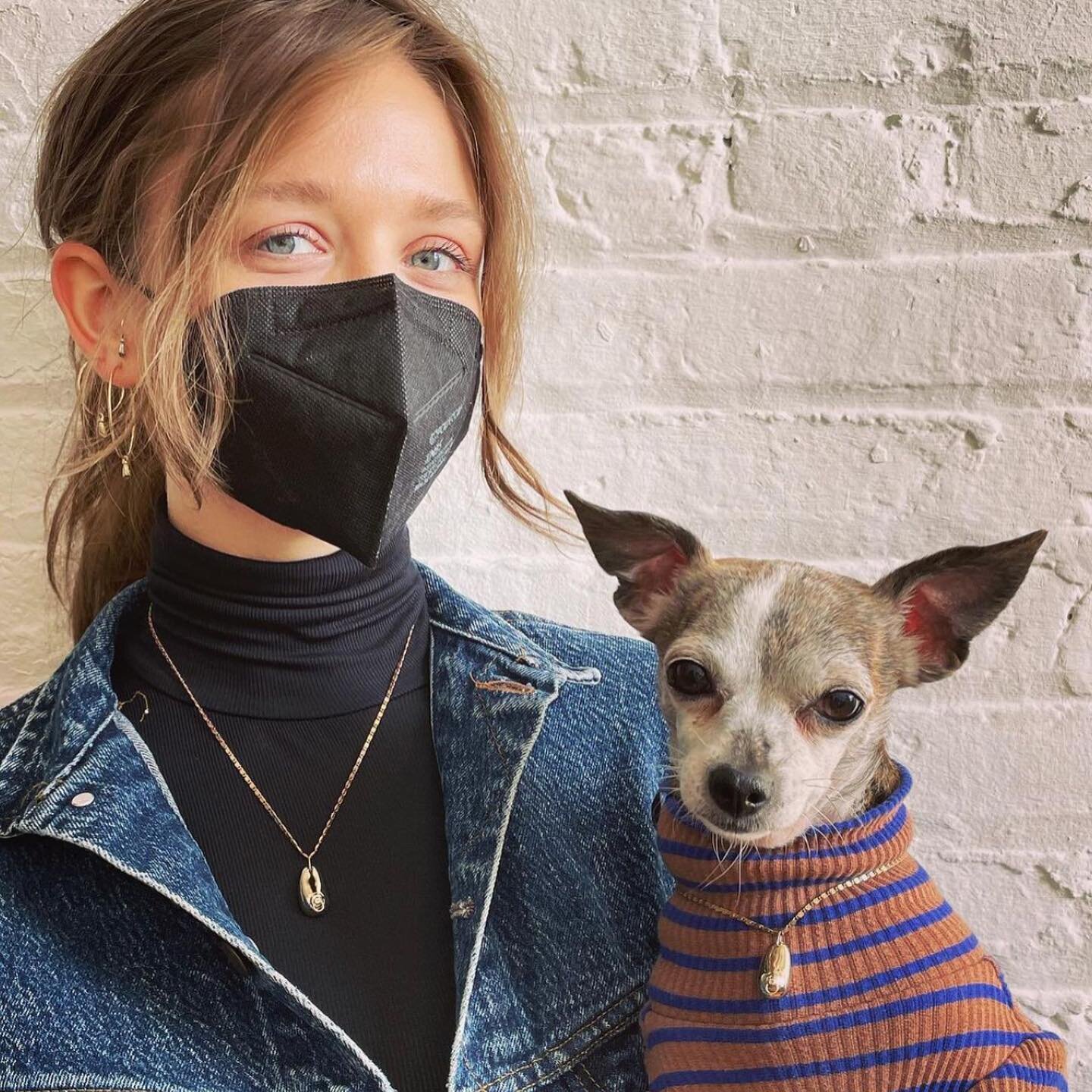 The two best models in the world, @_claireconway and ELI 😻
Twinsies in their @titty_hawk pierced tit necklaces bein&rsquo; all cute and posing in front of our beloved @patricknagelart print that hangs in the NoLo entrance 🤍
Eli&rsquo;s onsie via @l