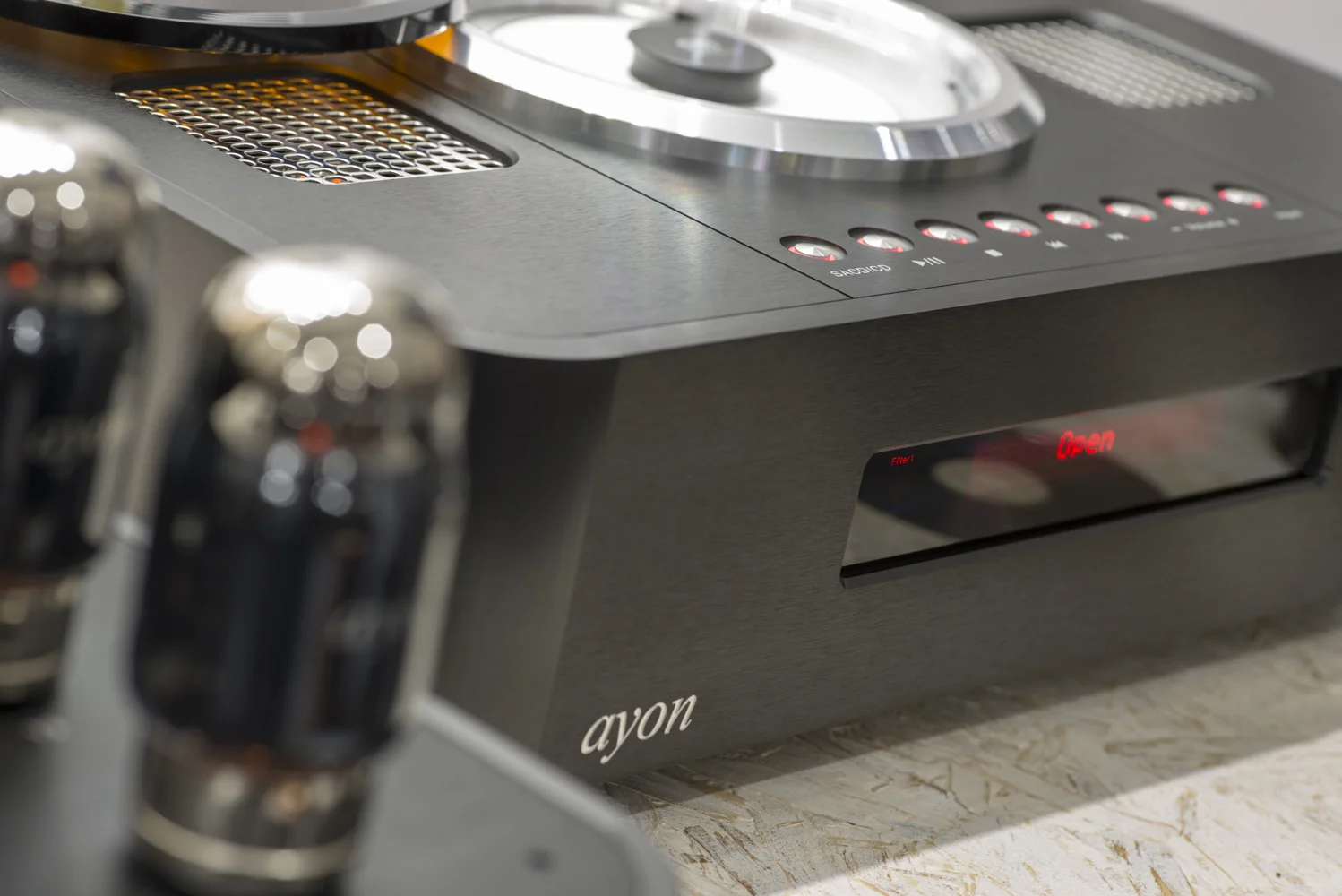 AYON AUDIO CD/DSD PLAYER/DAC
