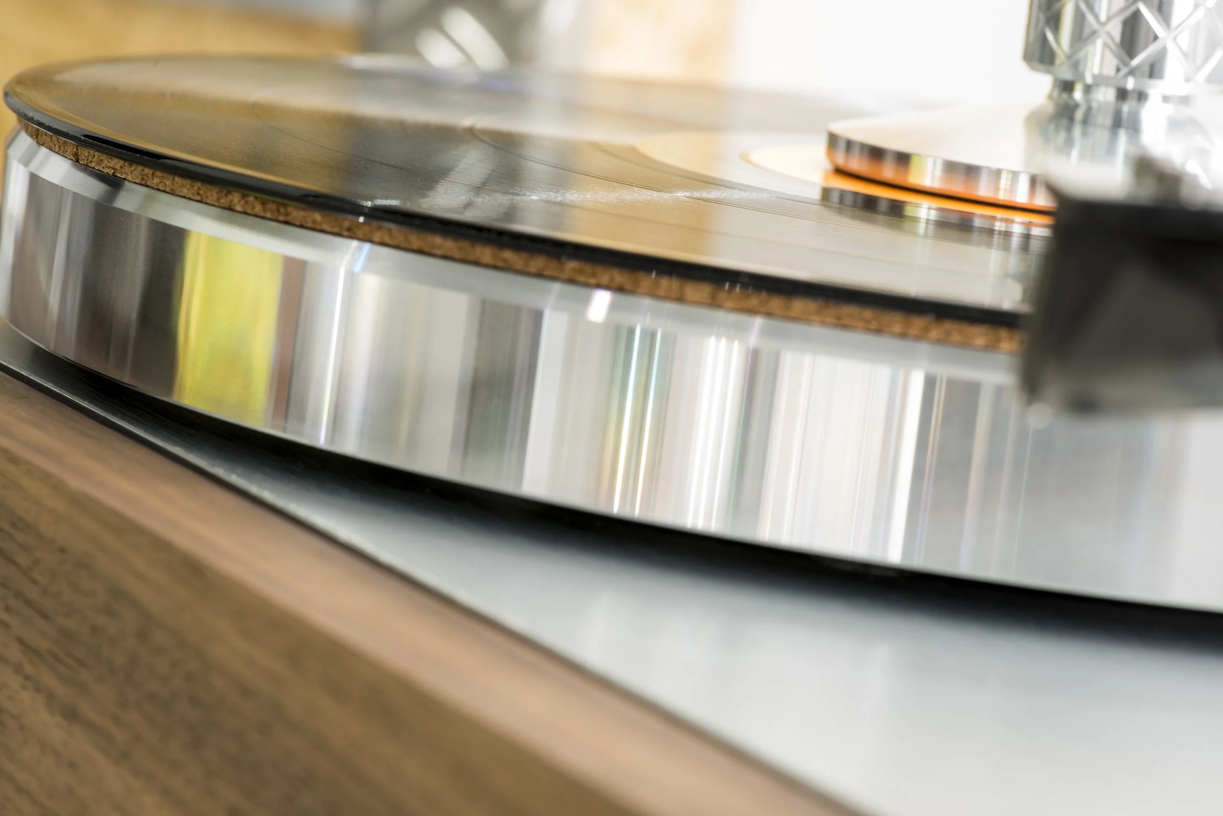 PRO-JECT THE CLASSIC TURNTABLE