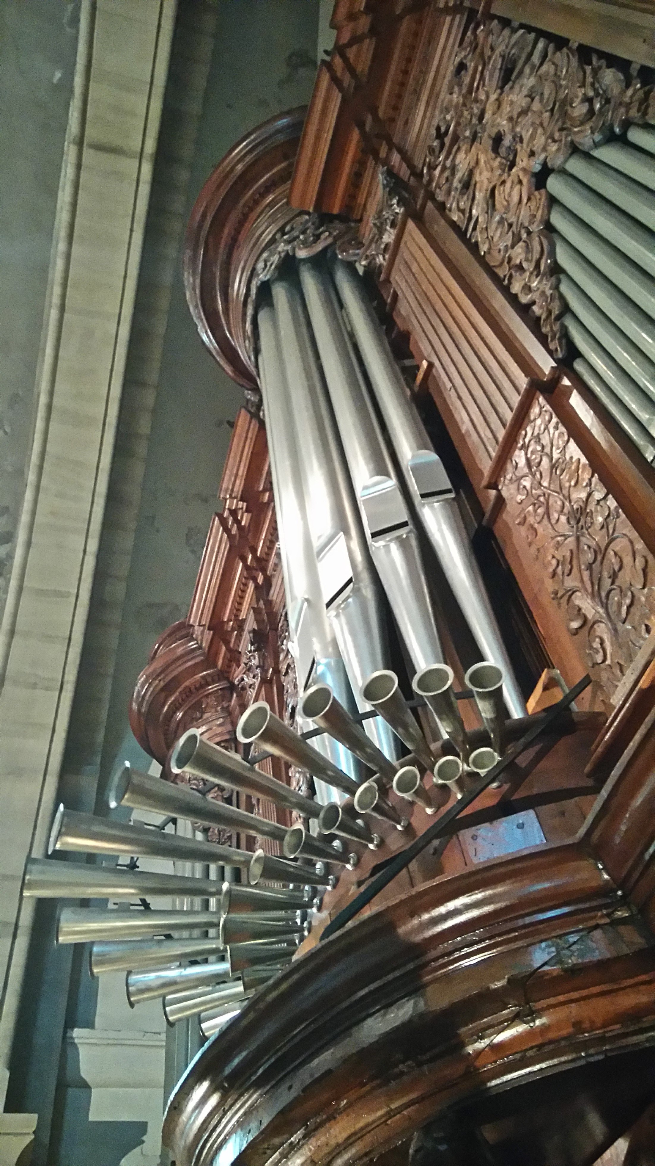 Orgue à midi