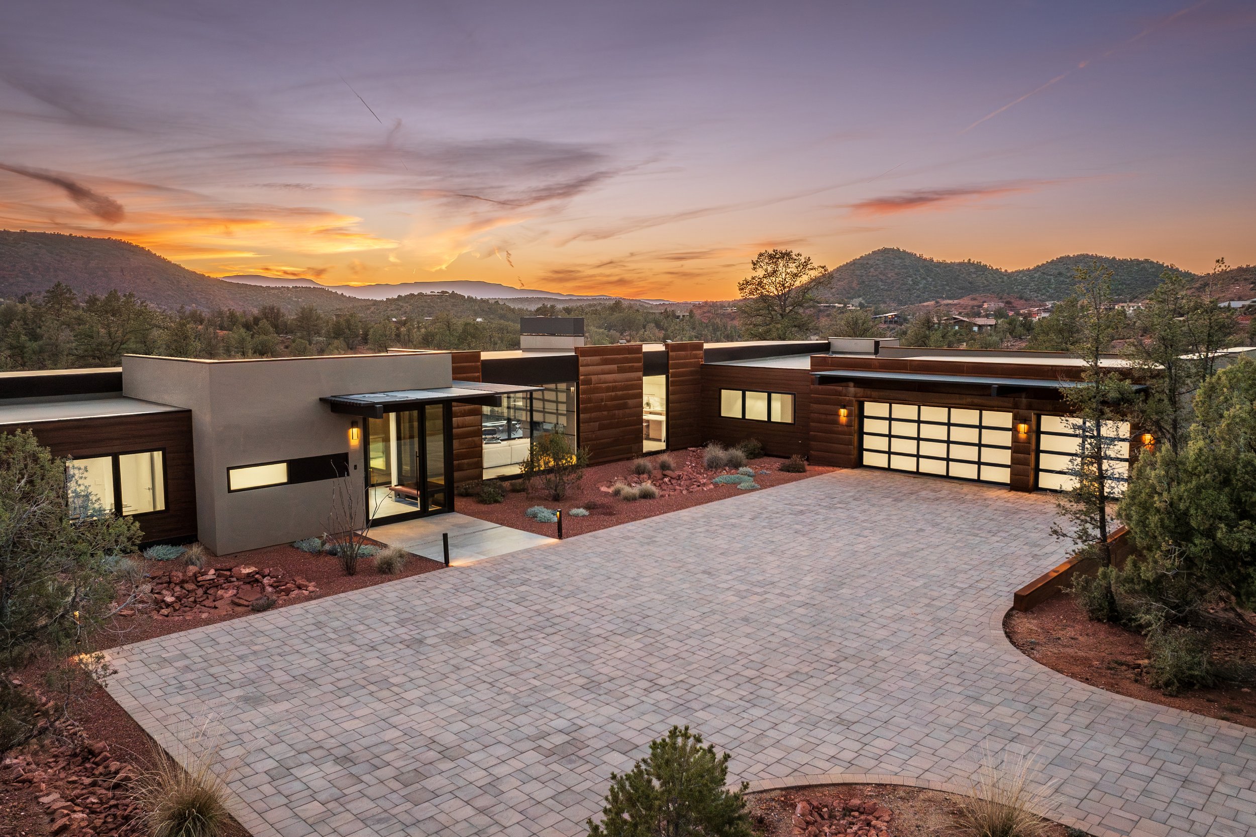 Cross Creek Ranch Modern House.jpg
