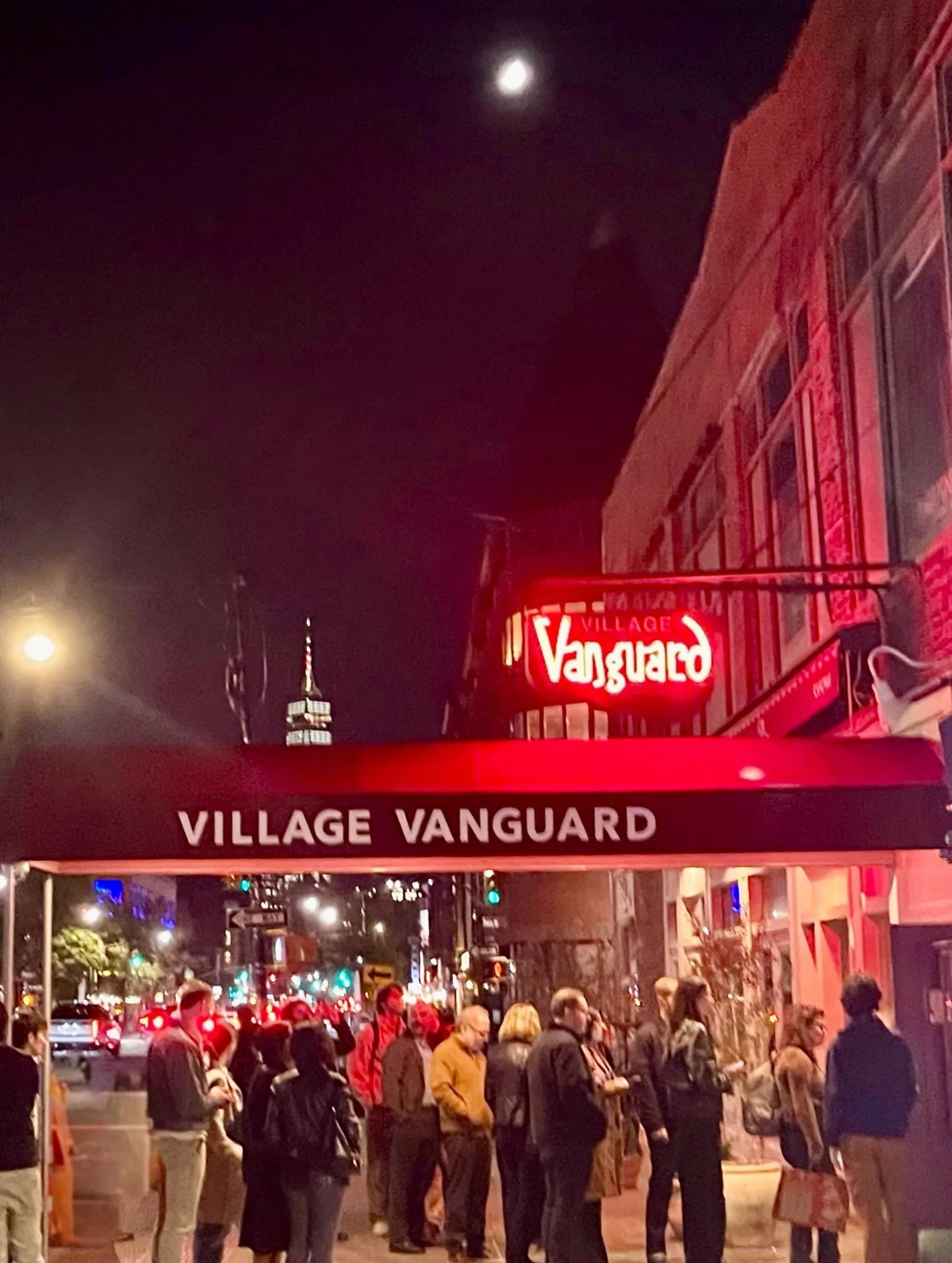 Back at the Vanguard for two great sets with the VJO! 🎶 
&bull;
&bull;
#vanguardjazzorchestra #thadjonesmellewis #nycjazz #firstsetbasstrbsolo #jeffnelsontrb