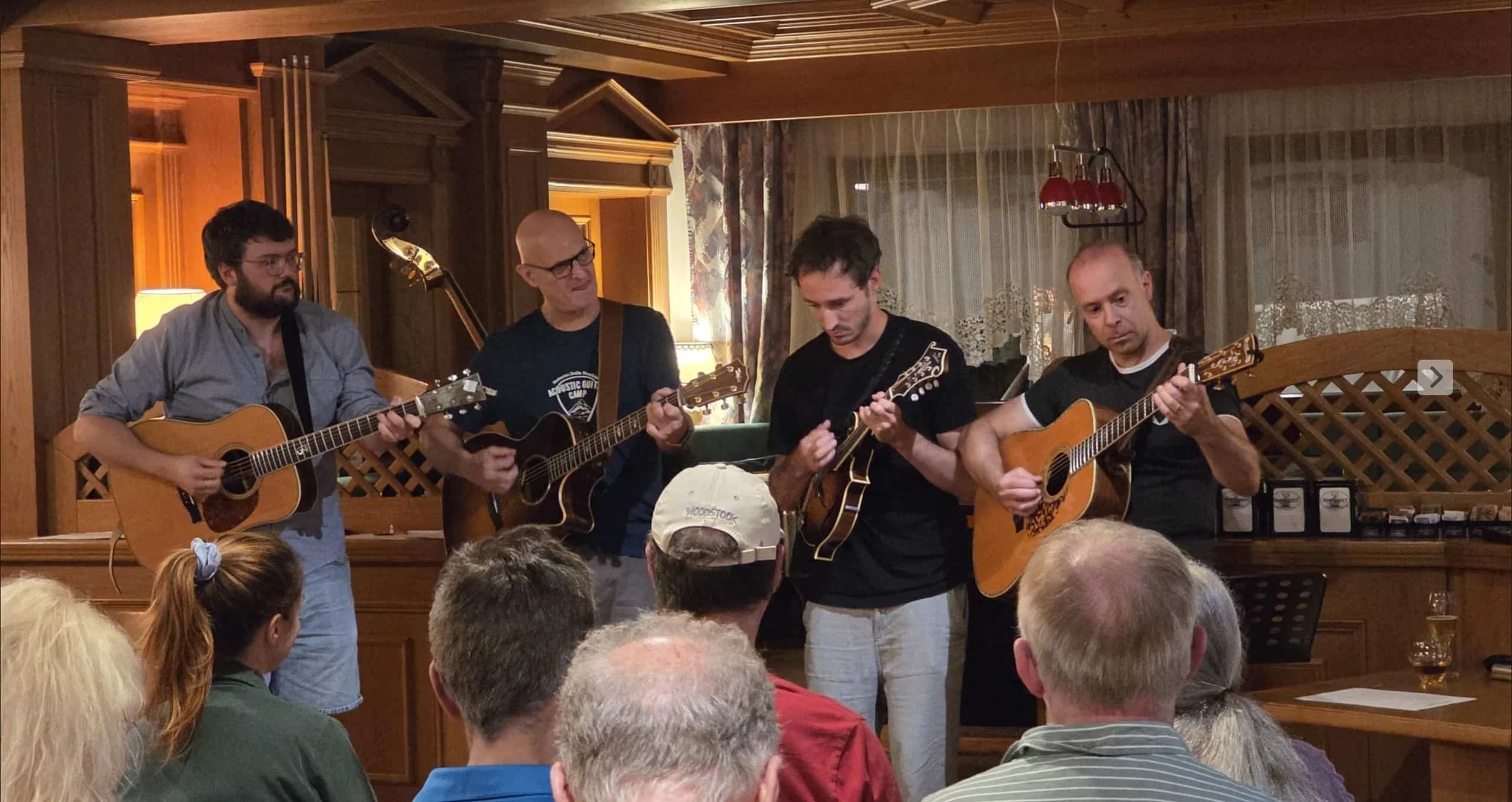 acoustic-guitar-camp-2026-2.jpg