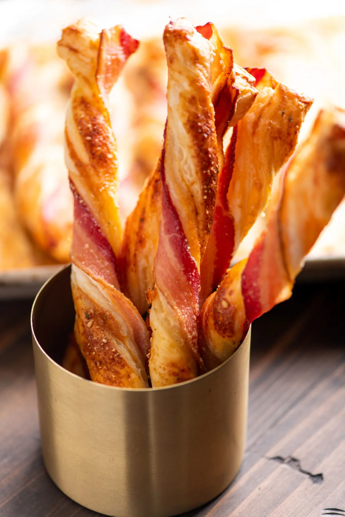 Herbed Cheesy Puff Pastry Bacon Straws