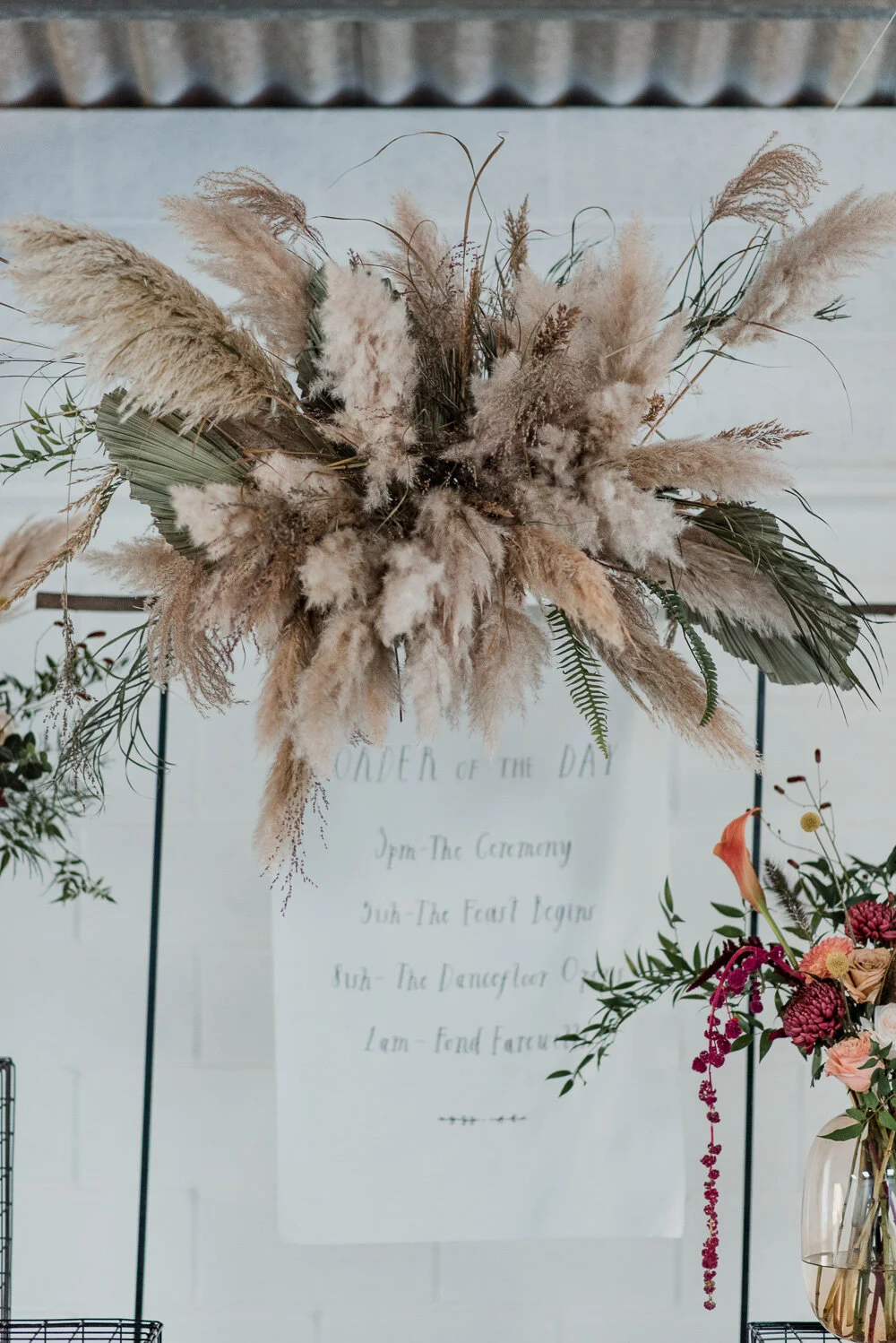 1970-Retro-Mid-Century-Wedding-Ideas-Laura-Martha-Photography-12.jpg