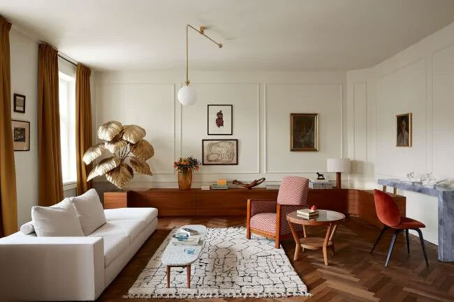 02-Decor-A-Chic-Pre-War-Apartment-in-Warsaw-by-Interior-Designer-Marta-Chrapka-This-Is-Glamorous.jpg