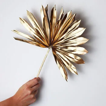 normal_gold-metallic-dried-sun-fan-palm-leaves.jpg
