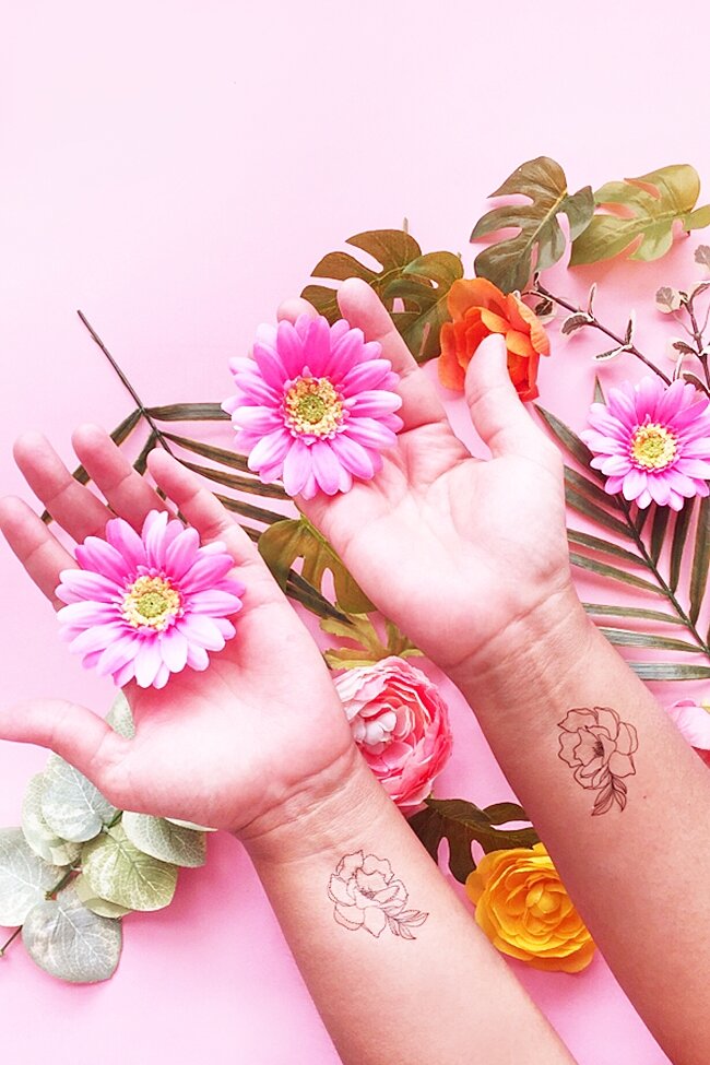DIY-Floral-Temporary-Tattoos.jpg