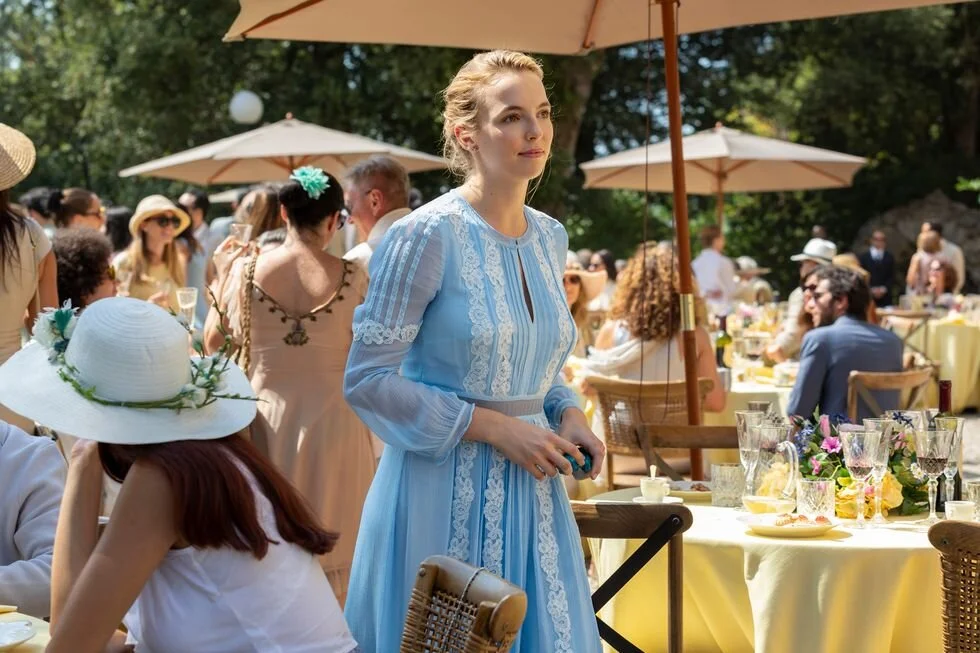 villanelle-blue-dress-1551477300.jpg