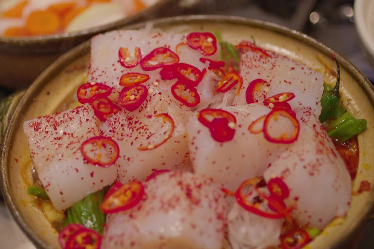 ugly-delicious-08-gq-6mar18_b.jpg