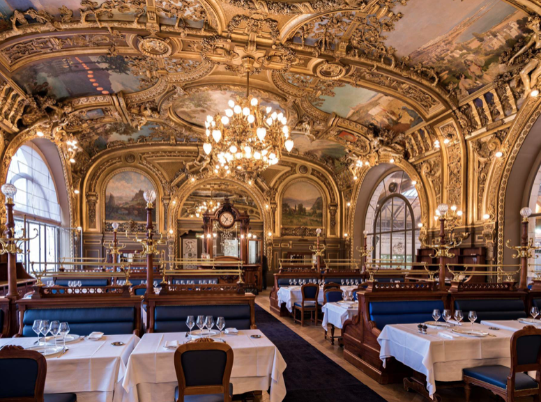  Le Train Bleu, Paris. 
