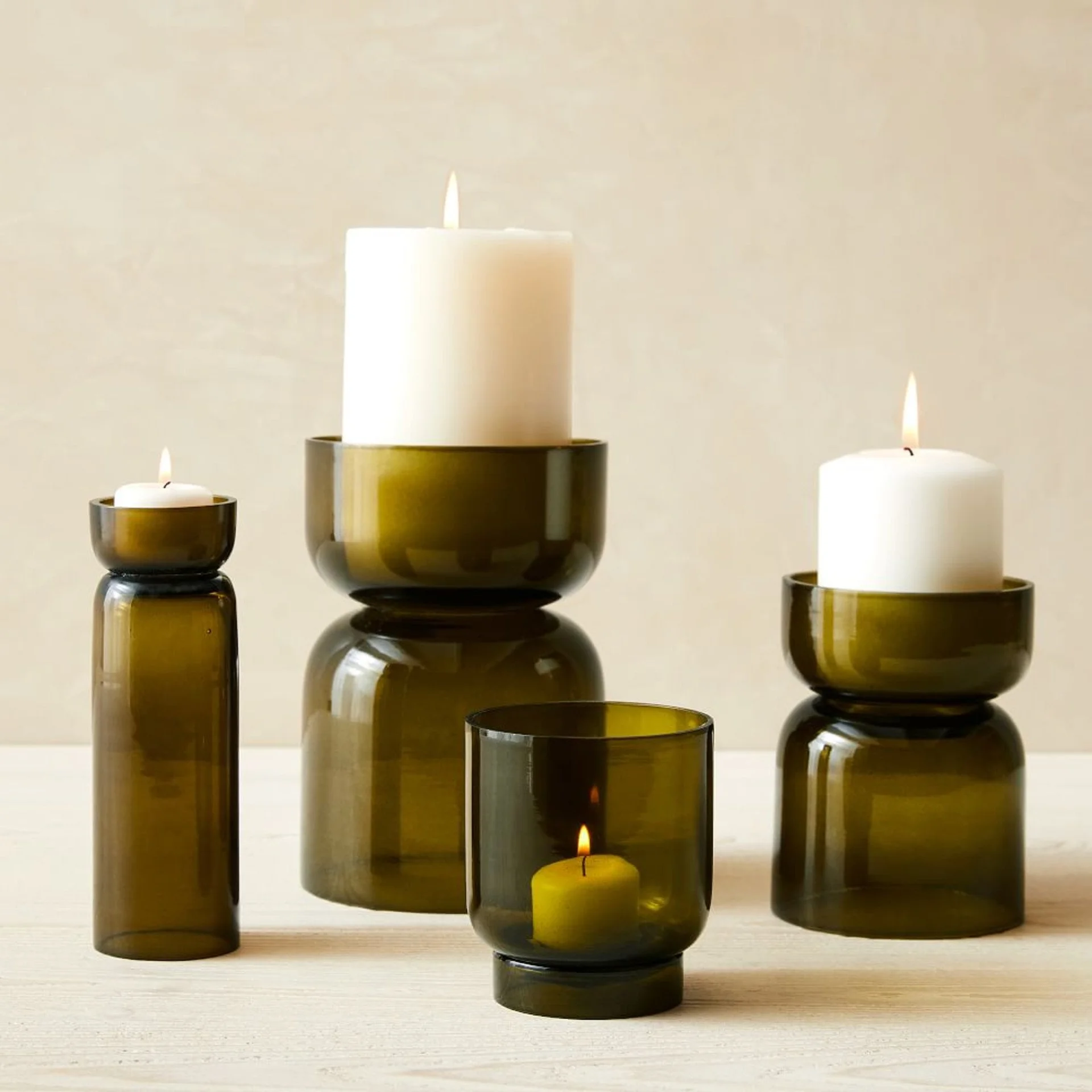  Candle Gift Guide, Best Smelling Candles, A Gift That Lasts Long In The Memory, Designer Candles That Look Good In Any Home, The Coolest Candles Around, Trendsetting Candles To Give As A Gift, Beautiful Smelling Candles, Treat Yourself To A Super Lu