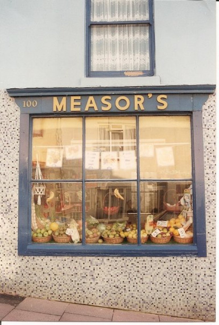 brighton-lost-shopfronts-15-2.jpg