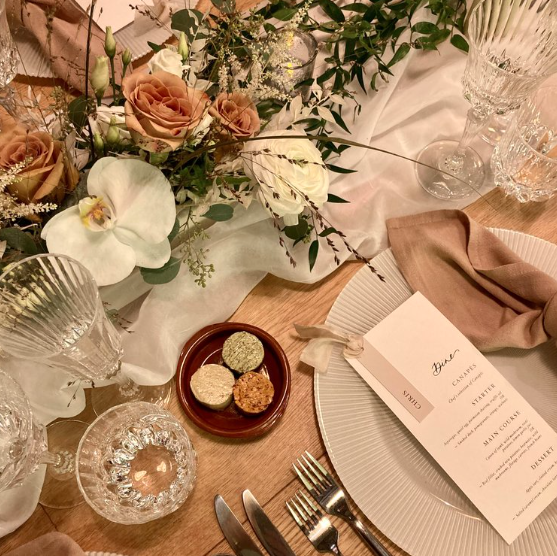    table styling, gold cutlery, gold and pink, champagne coupe, gold crown, table gifts, dinner party ideas, place names, place cards, place mats, placemats, patterned tablecloth, tablecloth, table cloth, plates, colourful plates, patterned plate, ch