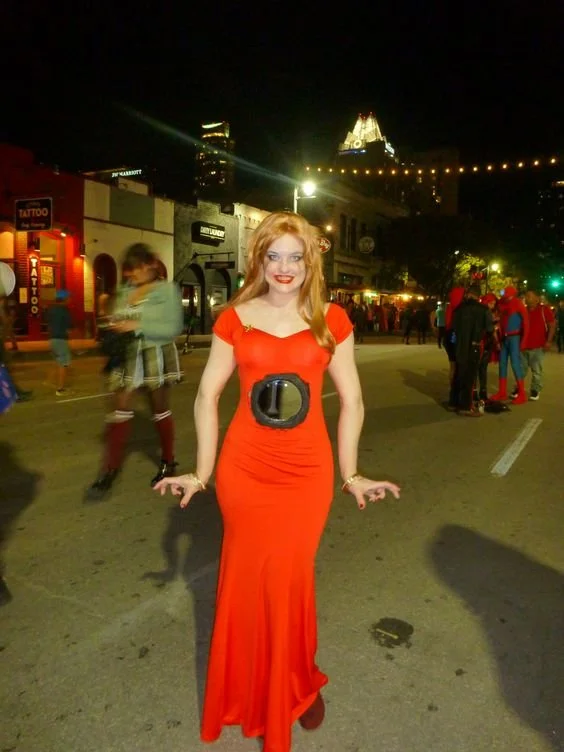 Death-becomes-Her-.jpg