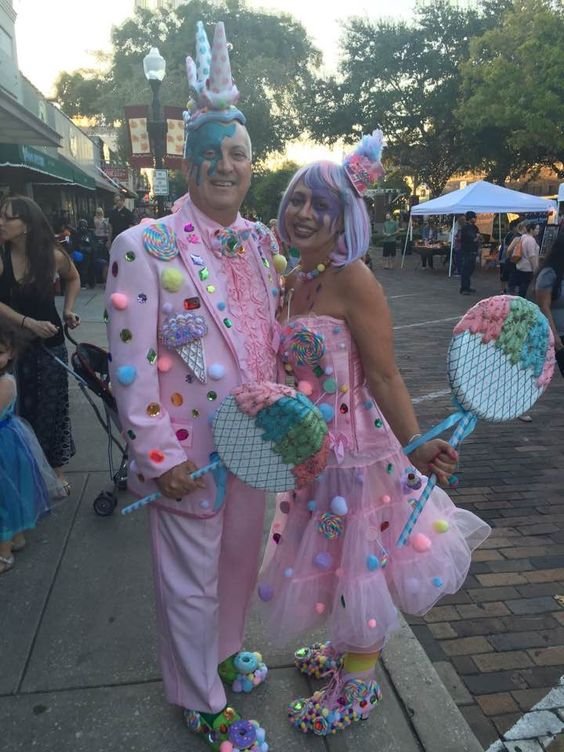 Candyland-Couples-Costume.jpg