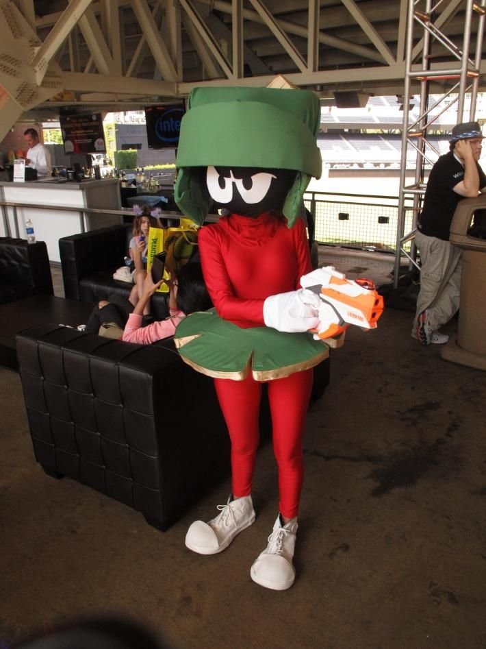 Marvin-the-Martian-costume.jpg