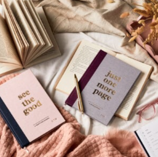 Beautiful Stationery To Upgrade Your Office, Beautiful And Functional: Some Of The Best Stationery Around, Some Of The Best Stationery Shops In The World For You To Visit, Stationery Shops That Sell Beautiful Vintage Pieces, A Collection Of Journals