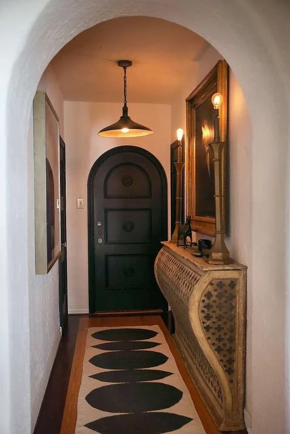  How To Style Your Entryway, Accessories For A Stylish Entryway, Stylish Lobby Design, Bright And Colourful Entryway Inspiration, Vintage Entryway Inspiration, Traditional Entryway Inspiration, Update Your Entryway With Stylish Wallpaper, Midcentury 