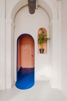  How To Style Your Entryway, Accessories For A Stylish Entryway, Stylish Lobby Design, Bright And Colourful Entryway Inspiration, Vintage Entryway Inspiration, Traditional Entryway Inspiration, Update Your Entryway With Stylish Wallpaper, Midcentury 